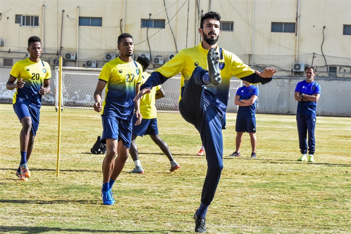 شاهد..متعب والحضري في المران الأخير للتعاون قبل مواجهة"احد"