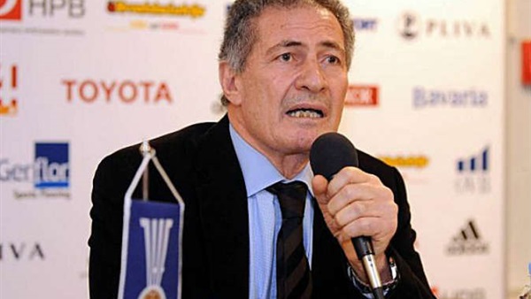 حسن مصطفى رئيس الاتحاد