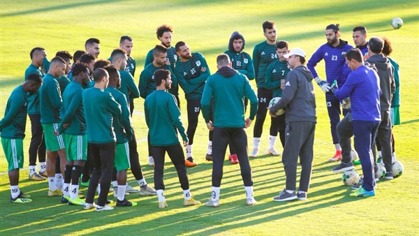 معسكر مغلق للمصري