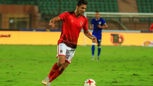 محمد شريف لاعب الأهلي