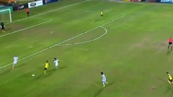 لقطة من المباراة