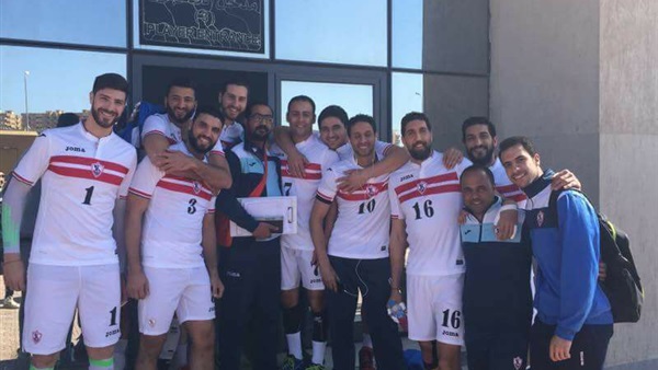 الفريق الاول للكرة