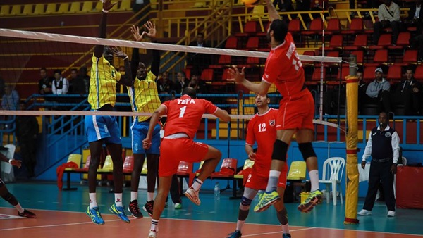 الفريق الاول للكرة