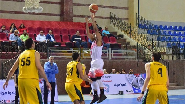 الفريق الاول لكرة