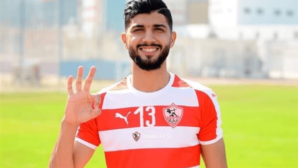 Ù†Ø¬Ù„ Ø±Ø¦ÙŠØ³ Ø§Ù„Ø²Ù…Ø§Ù„Ùƒ ÙŠØ¯Ø¹Ù… ÙØ±Ø¬Ø§Ù†ÙŠ Ø³Ø§Ø³ÙŠ Ø£Ù…Ø§Ù… Ø£Ù†Ø¬ÙˆÙ„Ø§ Ù…Ù† Ù…Ù„Ø¹Ø¨ Ø§Ù„Ø³ÙˆÙŠØ³