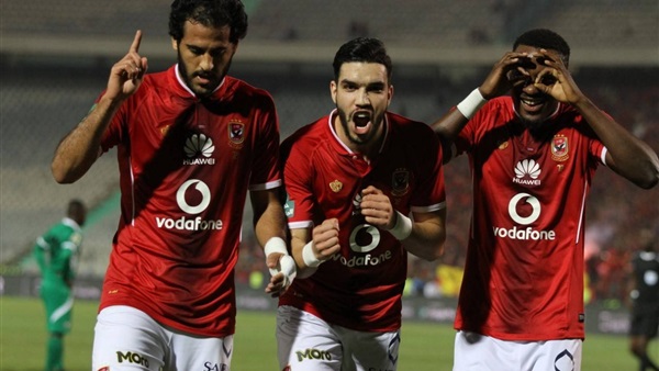 لاعبي لأهلي