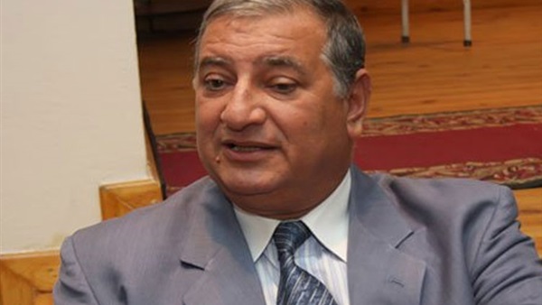 احمد الفولي رئيس