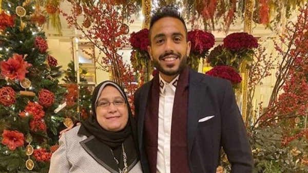 كهربا ووالدته