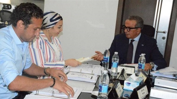 اللجنة الخماسية 