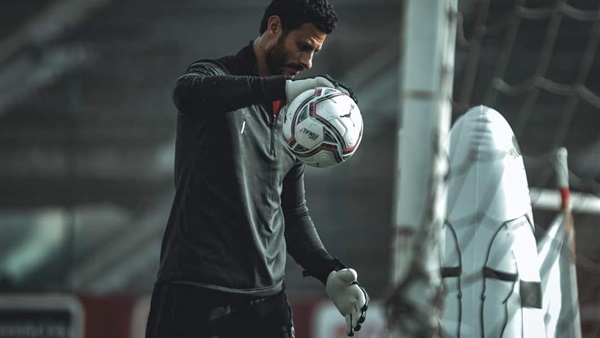 محمد الشناوي  - حارس