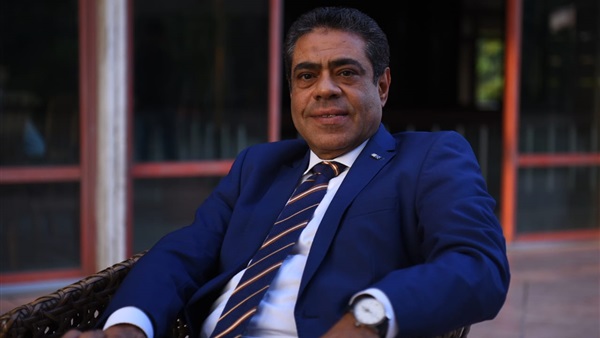 طارق قنديل - عضو