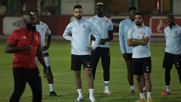 اليو بادجي- لاعب