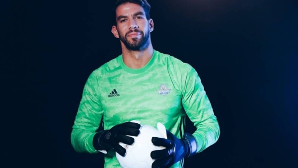 شريف اكرامي