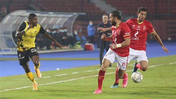 علي معلول - لاعب