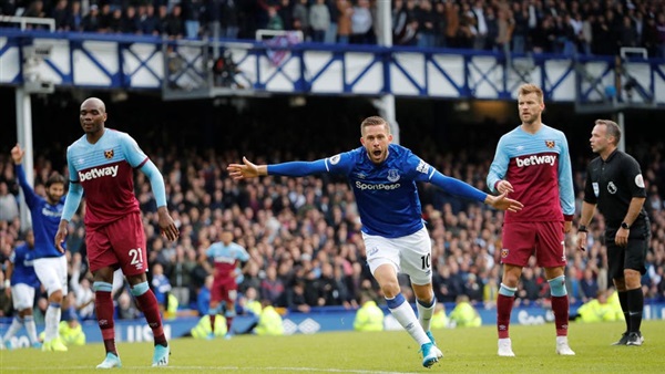 ويستهام وإيفرتون