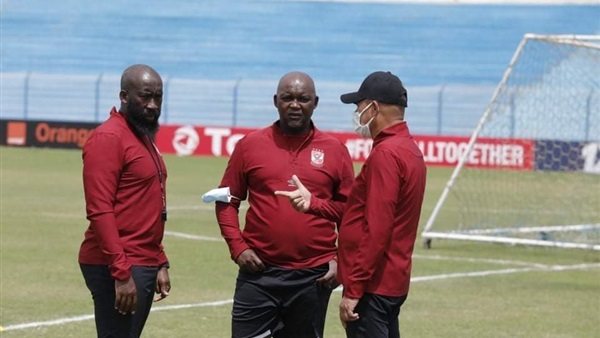 بيتسو موسيماني مدرب