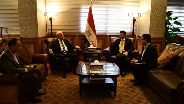 وزير الشباب والرياضة