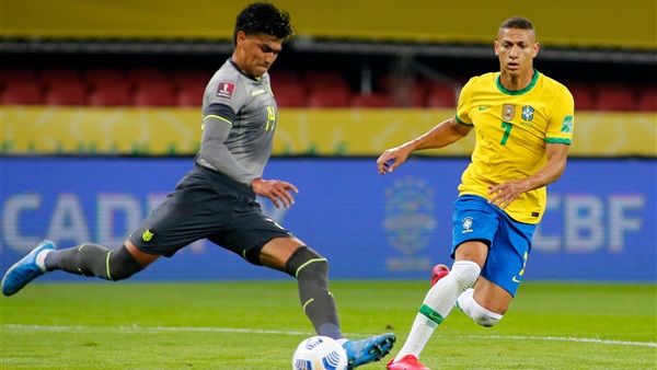 البرازيل والإكوادور