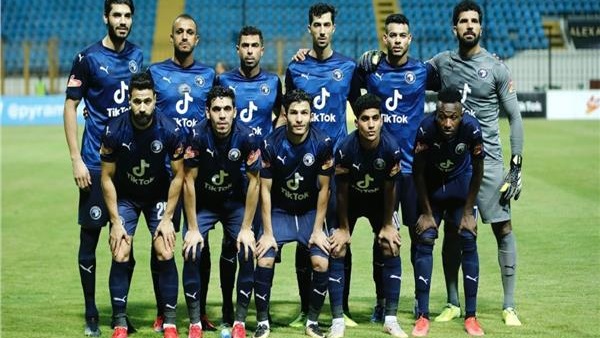 نادي بيراميدز 