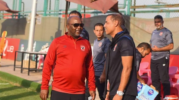 بيتسو موسيماني مدرب