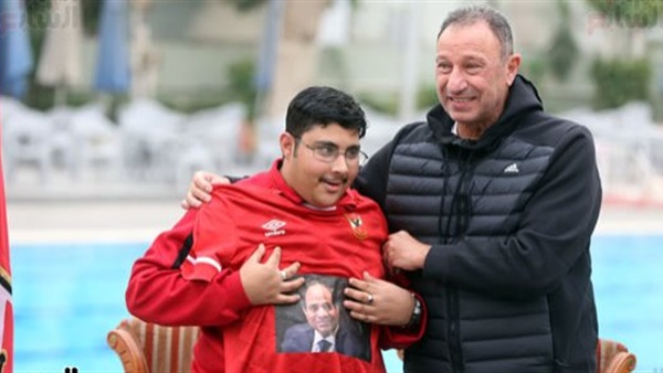 محمود الخطيب والسباح