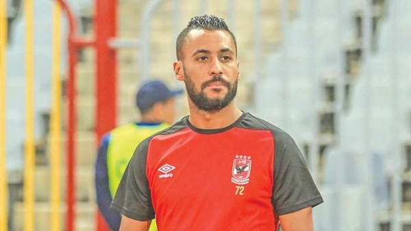 حسام عاشور - لاعب