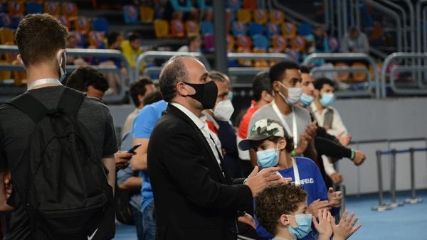 عبد المنعم الحسيني