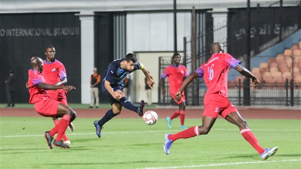 مباراة بيراميدز وبطل