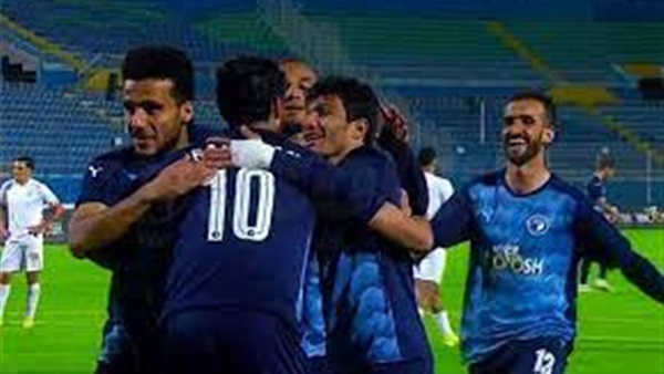 نادي بيراميدز 