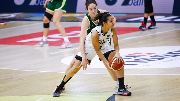 مصر وأستراليا 