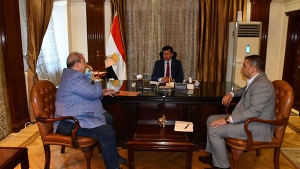 وزير الشباب والرياضة