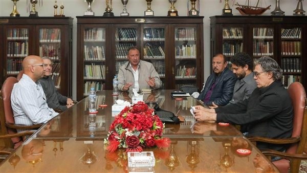 محمود الخطيب وكولر