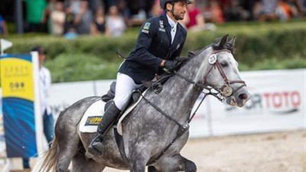 منتخب الخماسي