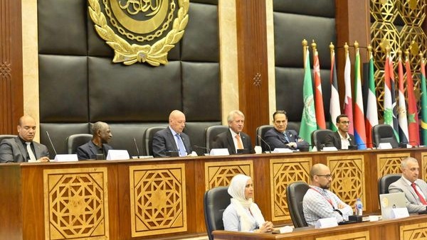  الاتحاد العربي للخماسي