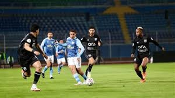 زد وبيراميدز 