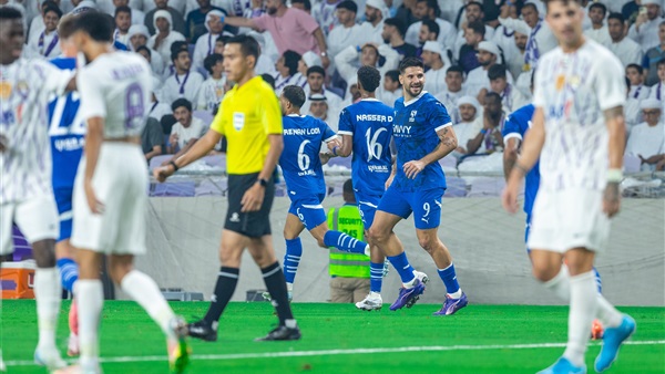 الهلال والعين 