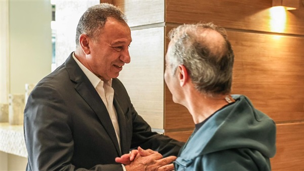 محمود الخطيب وكولر