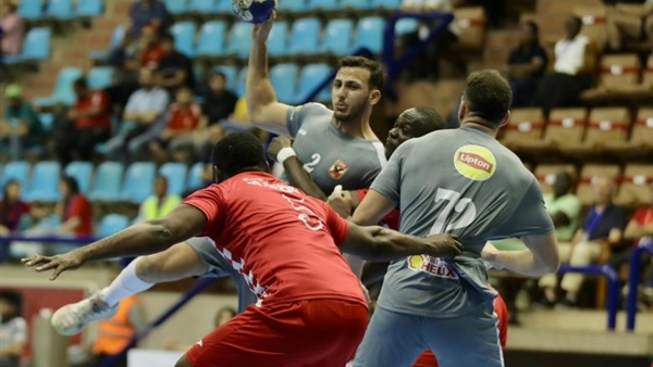 الأهلي و فانز الكاميروني