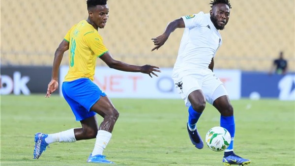 الهلال وصن داونز