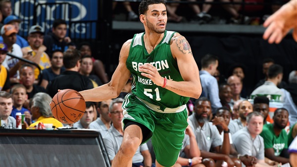 عبد الرحمن نادر لاعب