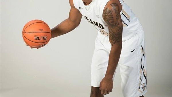 ناشون جورج المحترف