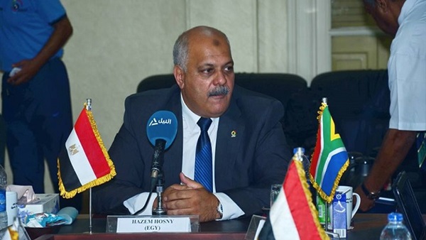 حازم حسني رئيس الاتحاد