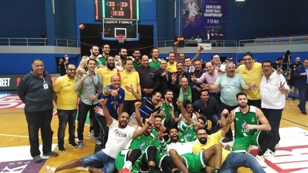 الفريق الاول لكرة