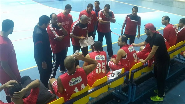 الفريق الاول لرجال