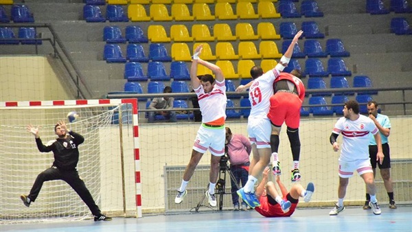 يد الاهلي والزمالك