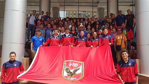 فريق السباحة بالنادي