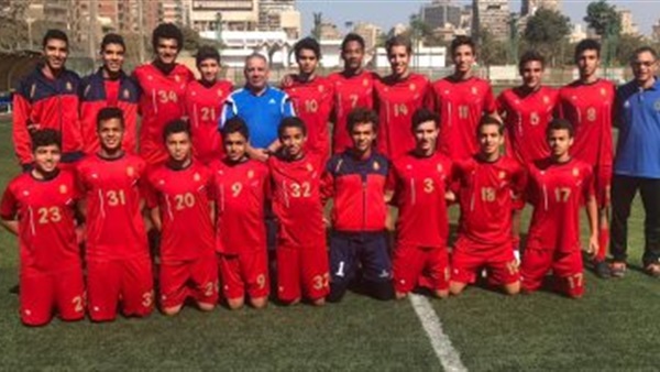 ناشئي كرة القدم بنادي