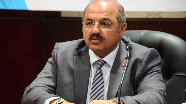 هشام حطب رئيس اللجنة