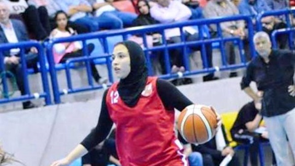 رنا عبد الظاهر