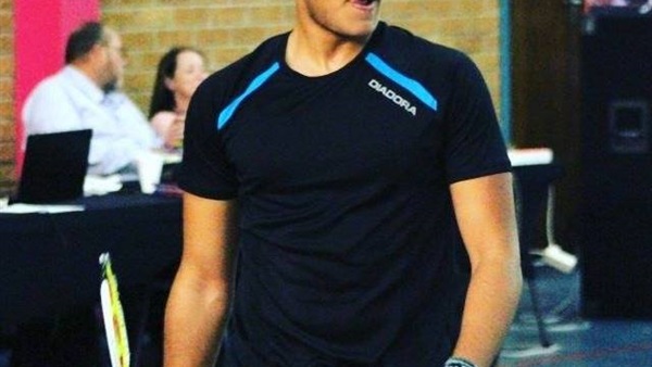 أدهم حاتم لاعب المنتخب